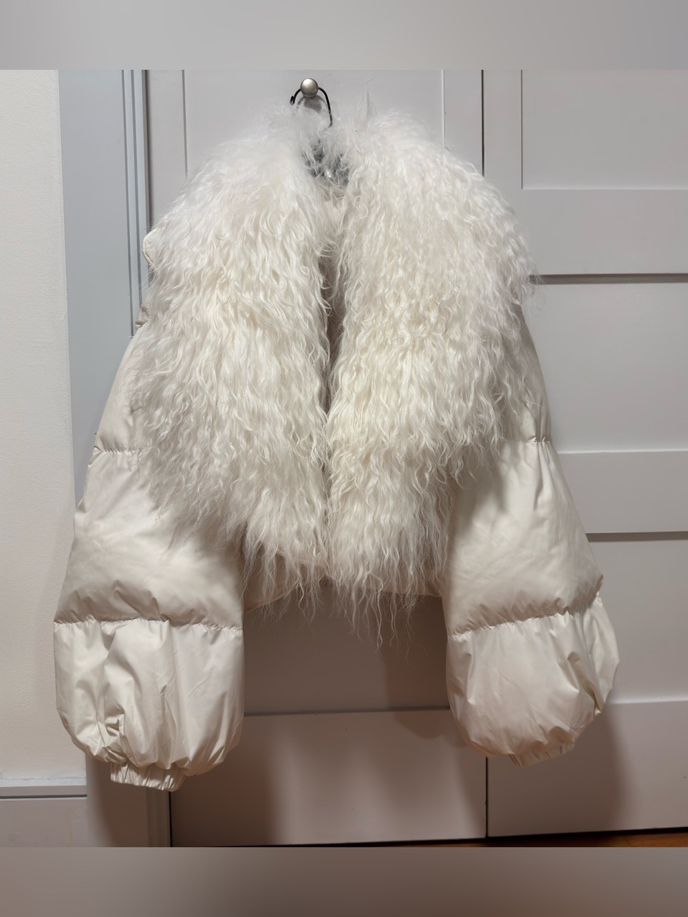 Cream White Fur-Collar Puffer Jacket 😍🤍